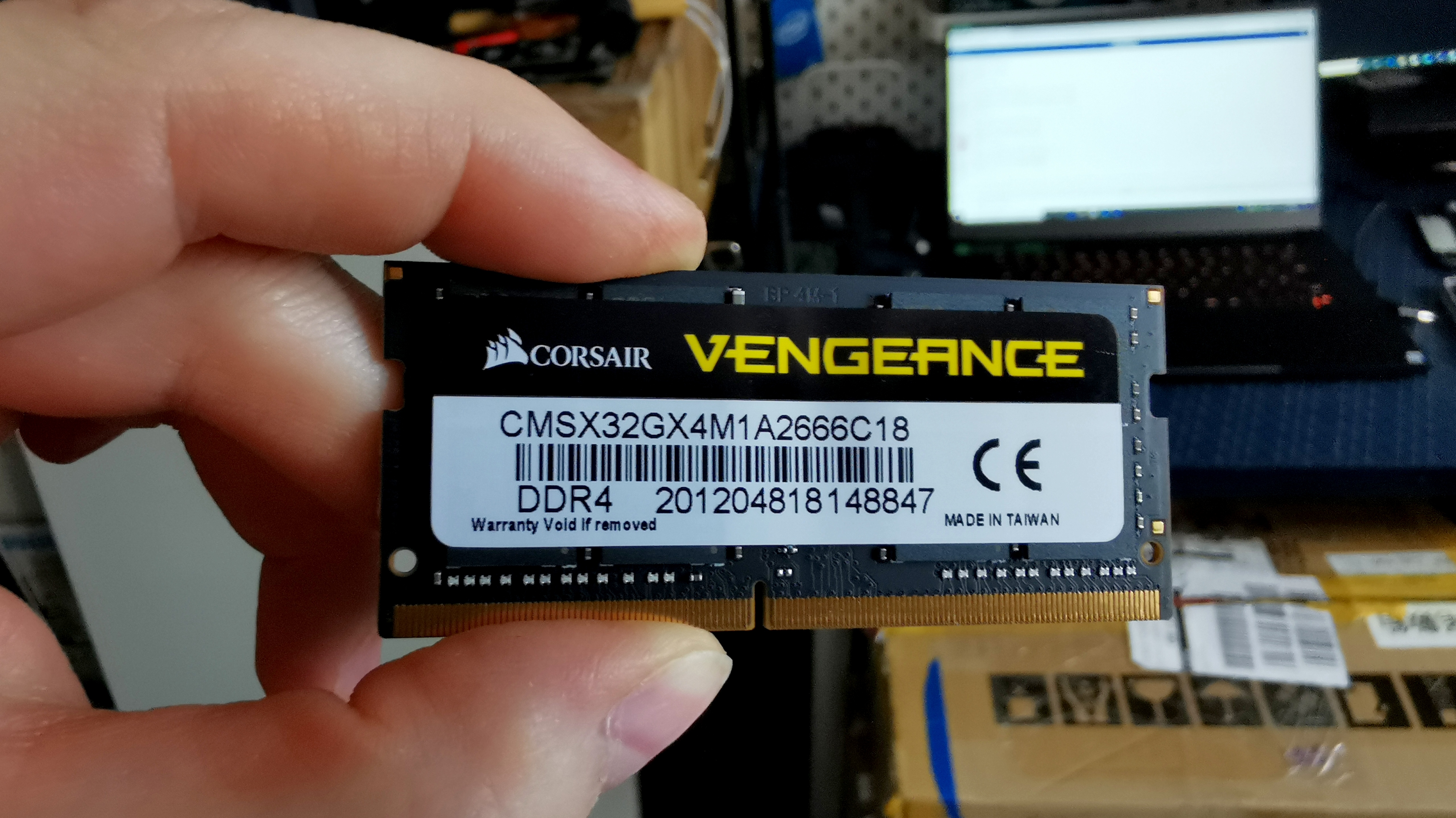 Testing the Ryzen 9 4900HS with DDR4-2666 and DDR4-3000 - AMD's Testing the Ryzen 9 4900HS with DDR4-2666 and DDR4-3000 - AMD's